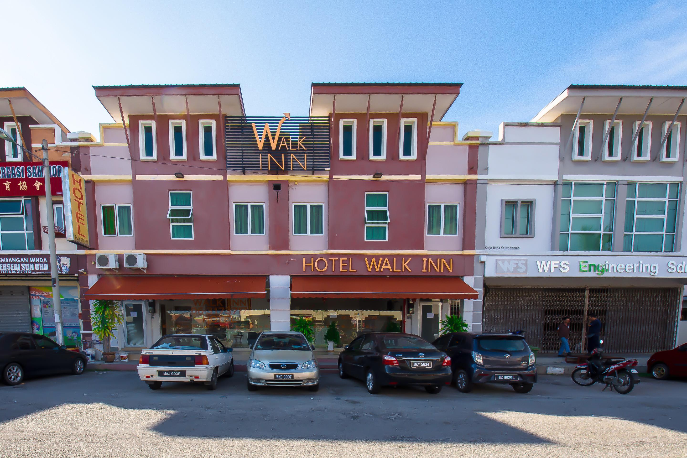 Kampong Pasir Puteh  Oyo 582 Hotel Walk Inn מראה חיצוני תמונה